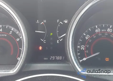 2010 Toyota Highlander Base V6 z USA, uszkodzony, nr VIN JTEBK3EH3A2165691